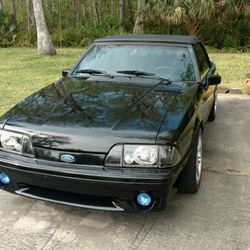 1991 Ford Mustang