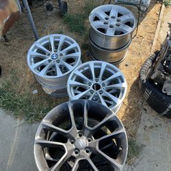 Rims & 16 Charger Door Parts For sale 