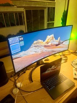 LG 34” UltraWide Curved WQHD Monitor 100Hz HDR10 USB-C — Like New