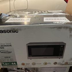 🍲 Panasonic Cyclonic Inverter Microwave Oven - 1.6 cu.ft, 1250W, Stainless Steel 🌟