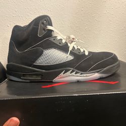 Jordan 5 black metallics