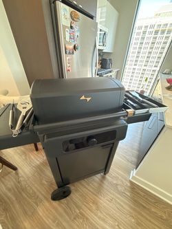 MUST GO - SMART ELECTRIC GRILL CURRENT - MODEL G