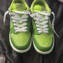 Nike Chlorophyll Dunks 