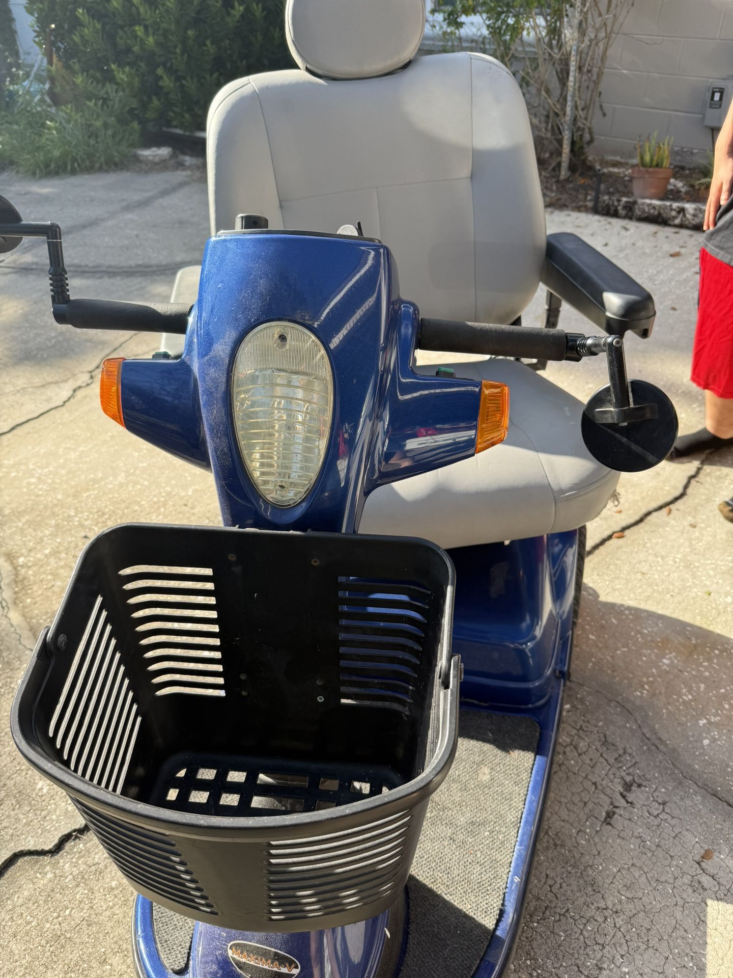 Electric Scooter