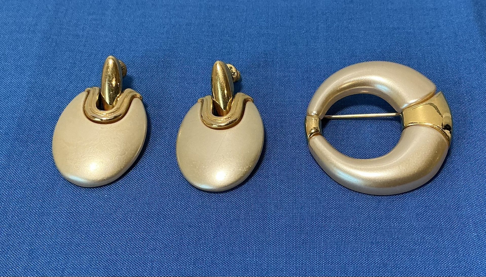 Napier Set: Earrings & Brooch/Pin. Ivory Moonglow Lucite. Gold-tone Trim Vintage