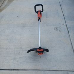 Black and Decker GH3000. Lawn Edger Trimmer