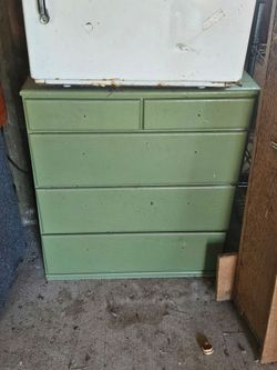 Free solid wood small dresser