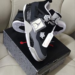 Jordan 4 Retro 