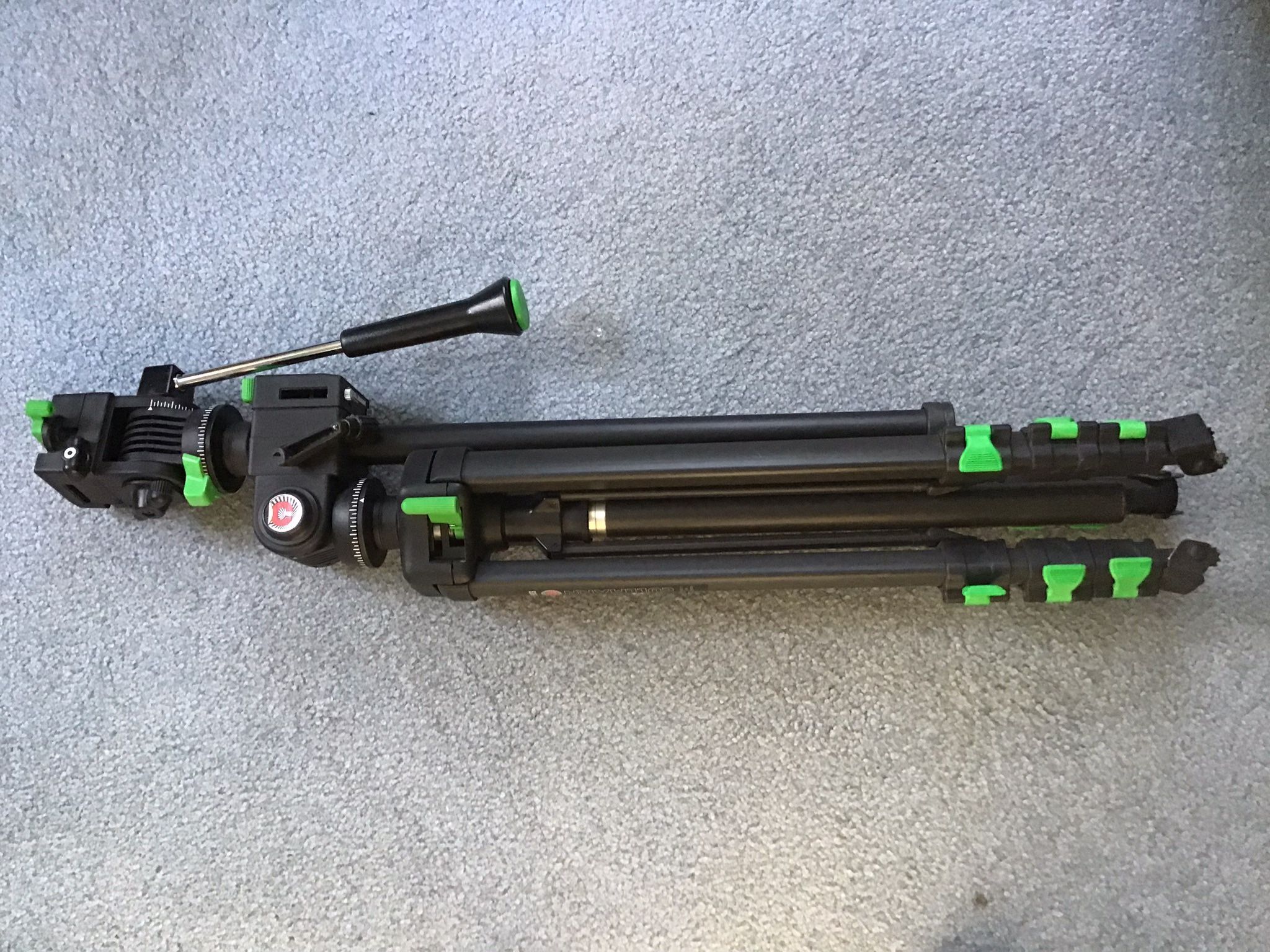 Camera tripod