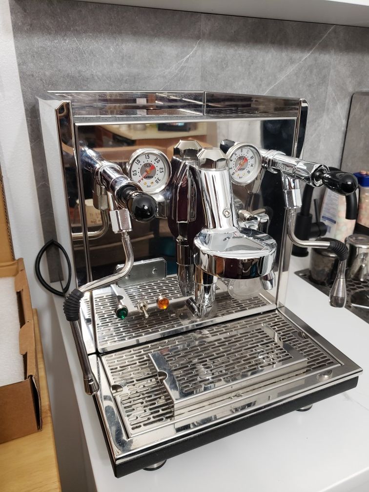 ECM Synchronika Espresso Machine for Sale in Snohomish, WA OfferUp