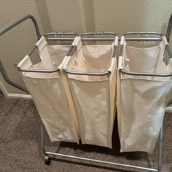 3 Compartment Hamper