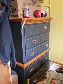 Free Very nice dresser moving and cant take