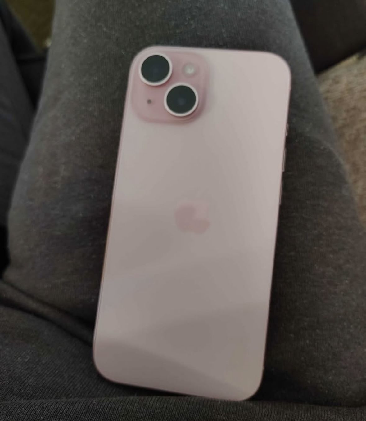 iPhone 15 For AT&T