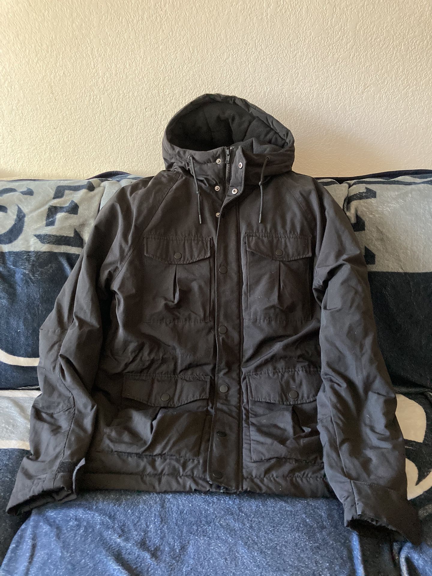H&M Divided Black Puffer Jacket Parka Size Medium