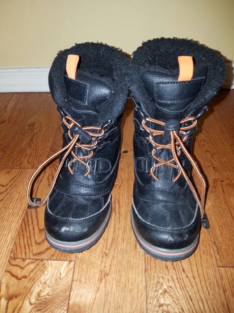 Girls Winter boots sz 1 youth