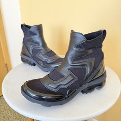 Nike Vapor Max Light 2 Sneakers