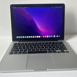 MacBook Pro (Retina,13-inch , 2015 ) Inter Core I5 , Memory 8 GB Ram , Storage 256 SSD, Comes With Charger 