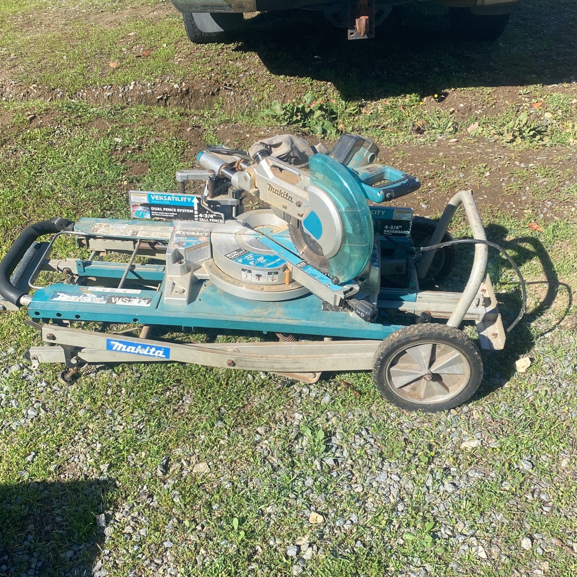 Makita Miter Saw And Table