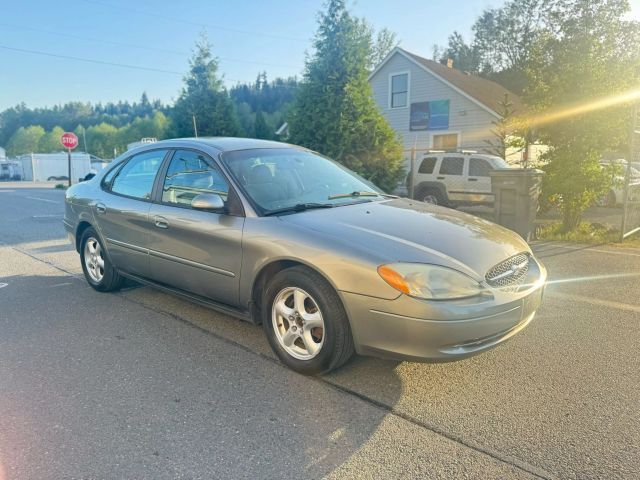2003 Ford Taurus