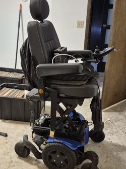 Electrical wheelchair