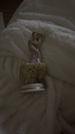 Vintage Porcelain Dancer