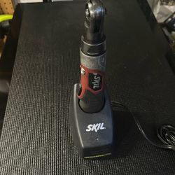 Skill 1/4 Ratchet . And Charger