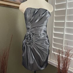 Party Dress / Cocktail Size Small 