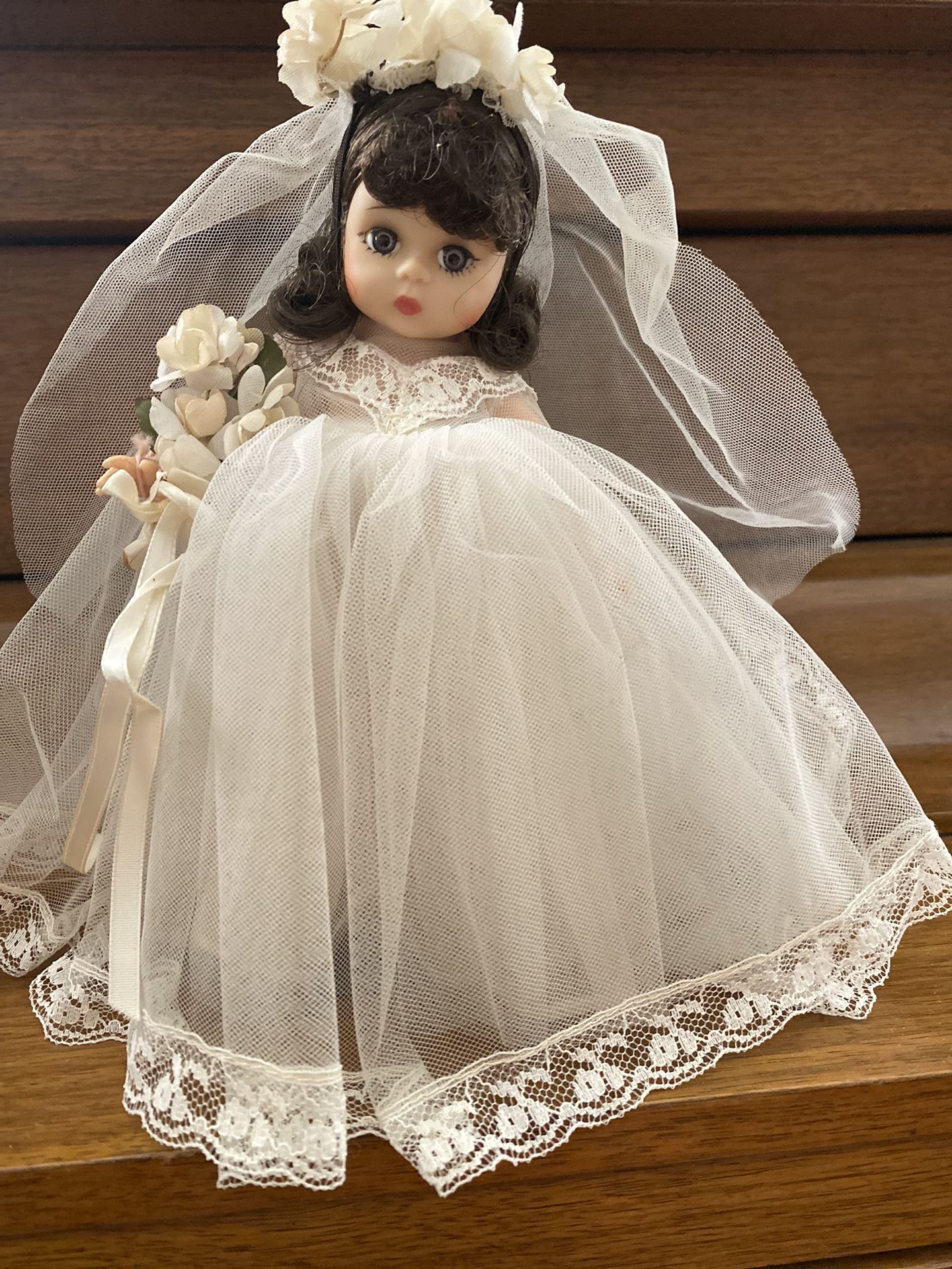Madame Alexander Vintage Bride Doll #435