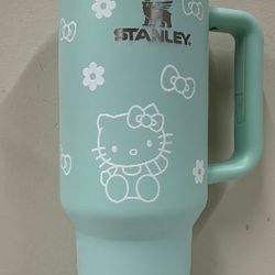 Stanley 40oz Tumbler Hello Kitty Special Edition 