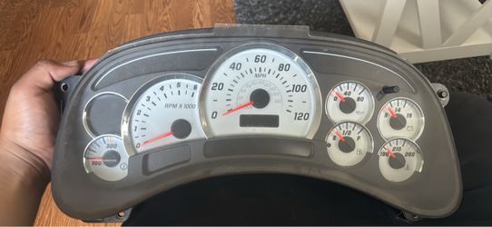 Custom cluster for 2003 Chevy Silverado