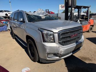 2017   gmc yukon  FOR PARTS ONLY!!!