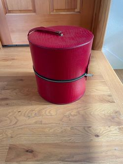 Red reptile skin wig case