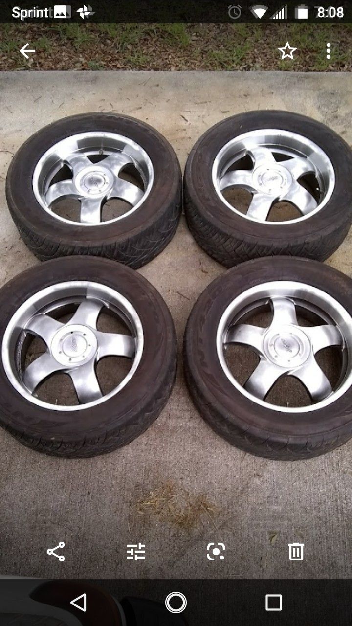 4 20 inch Factory GM Joe Gibbs Racing Edition wheels rims 305/50r20 Nitto tires stock 6x139.7 6x5.5 Silverado 1500 Tahoe Nissan GMC Chevy SS 6-lug