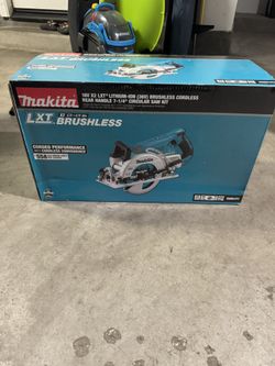 Brushless Cordless Saw Kit