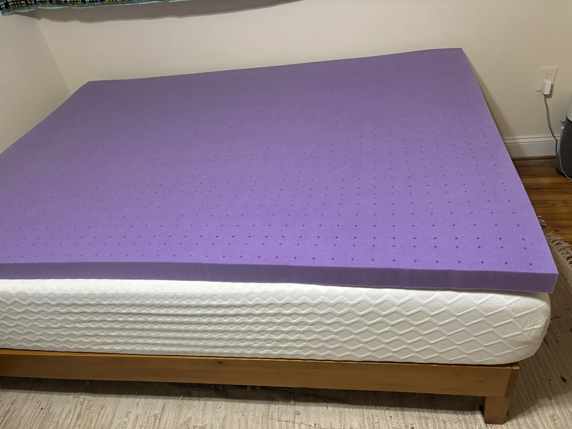 Barely Used - Queen mattress (OBO)