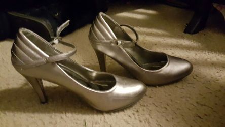 Size 8 $5