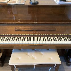 2011 Yamaha U1 Upright Piano - With FREE Accessories