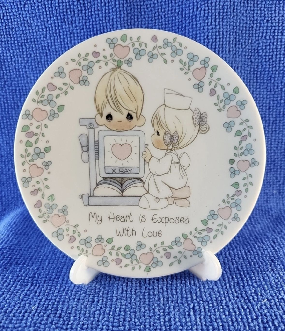 2 Enesco Precious Moments 4" Plates w/Stand "My Heart Is Exposed With Love"