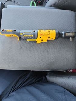 DEWALT Brushless Cordless Ratchet Tool