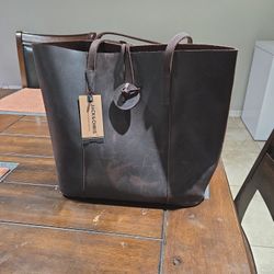 Jack And Chris Genuine Leather  Tote 