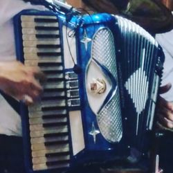 Musica Para Fiestas, Cumpleaños Y Serenatas