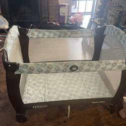 Graco Pack N Play