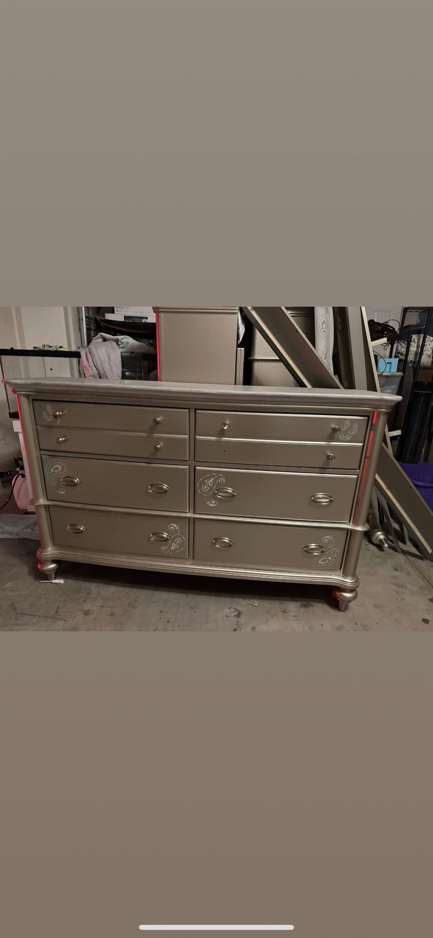 King Bedroom Set