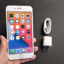 iPhone 7 Plus - UNLOCKED - Like New 