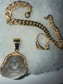 Pendant and ring left 📲