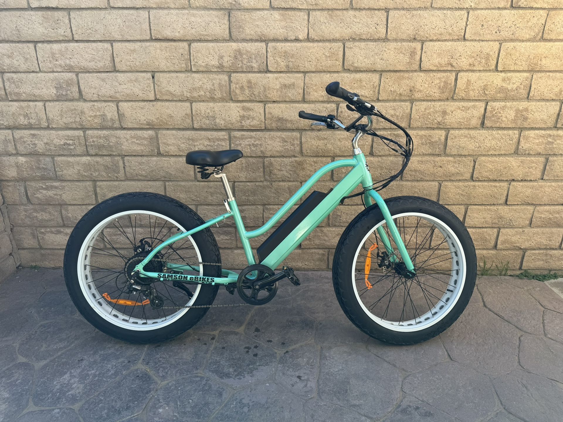 Electric Beach Cruiser Bike