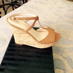 Brand new Victoria's Secret wedges !