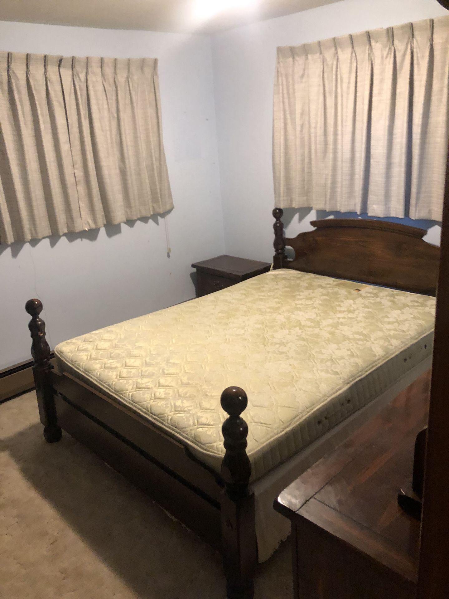 Queen Solid Maple Headboard Frame Mattresses Triple Mirrored Dresser  And Two Double Drawer Nightstands