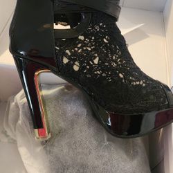 Black High Heels 