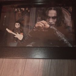 Put The Crow On Show and Don't Let It Fall Off  Your Wall